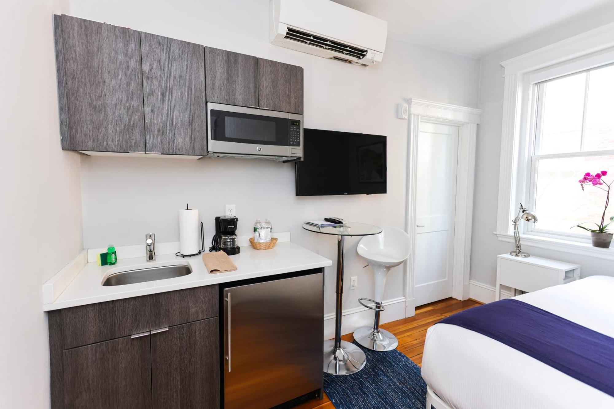 A Stylish Stay W/ A Queen Bed, Heated Floors.. #36 Бруклин Экстерьер фото